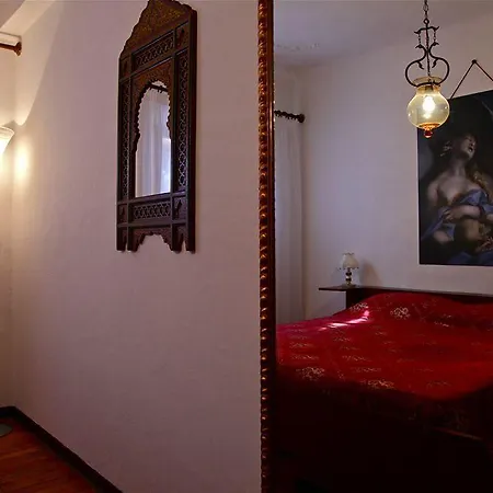 ベッド・アンド・ブレックファスト Le Cavallini Sgarbi Di Rina Cavallini