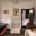 Le Cavallini Sgarbi Di Rina Cavallini Φεράρα