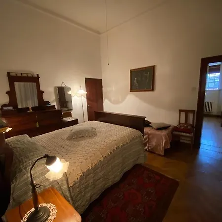 Panzió Le Cavallini Sgarbi Di Rina Cavallini Ferrara