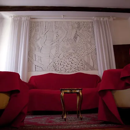 Le Case Cavallini Sgarbi Bed & Breakfast 4*