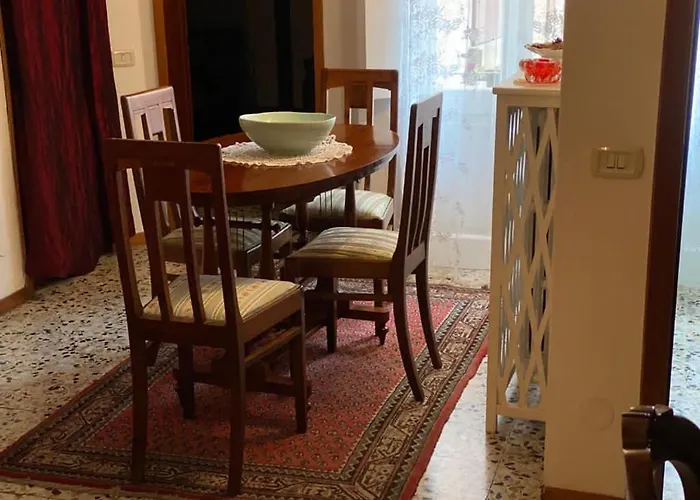 Le Cavallini Sgarbi Di Rina Cavallini 4*